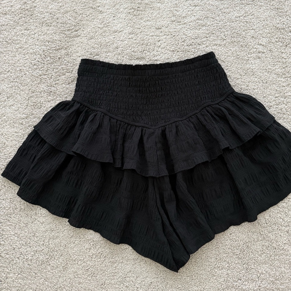 Black Ruffled Women's Shorts
